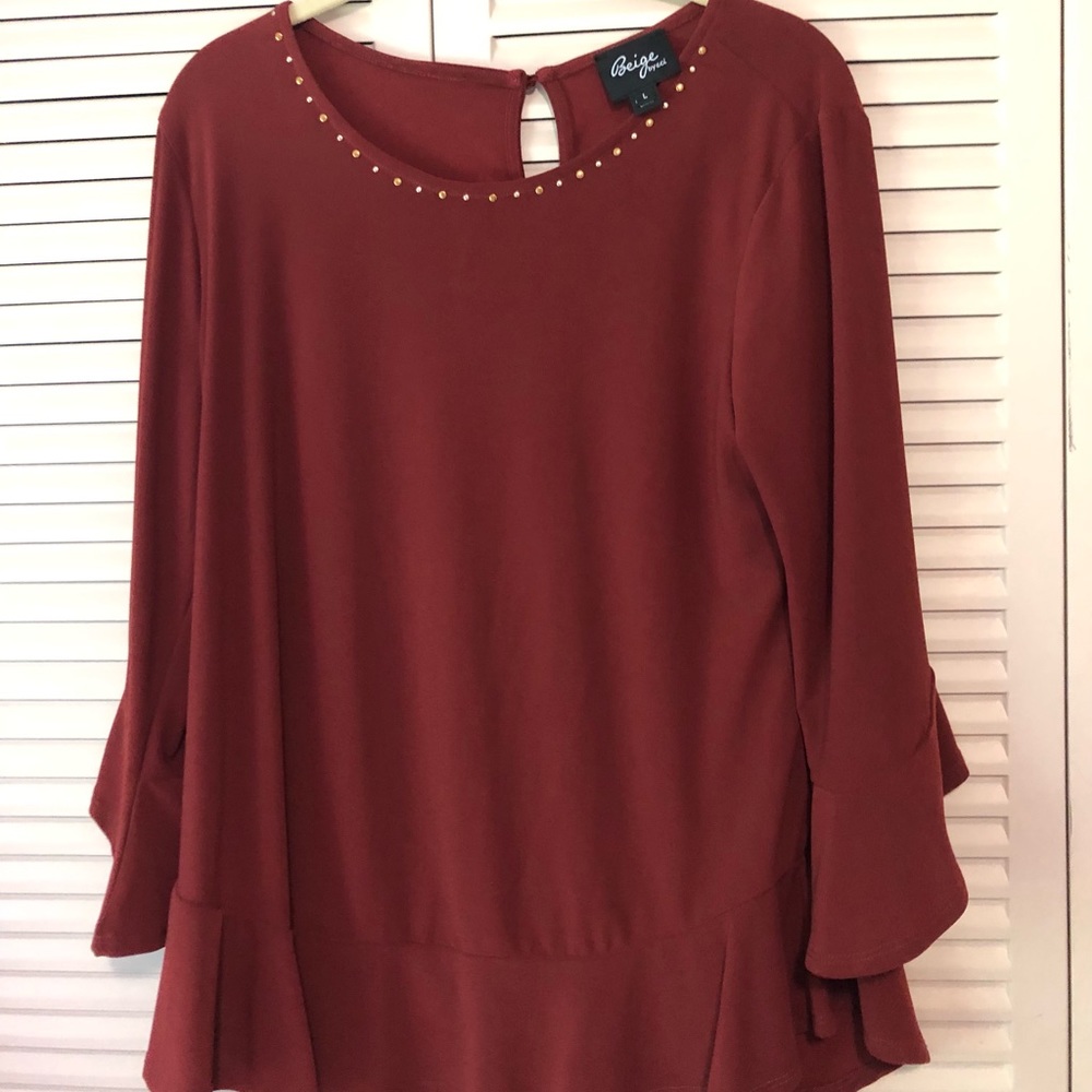 Beige by ECI Top NWOT